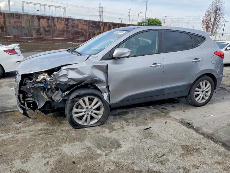 HYUNDAI TUCSON 2010 with VIN KM8JU3AC3AU012684 - Photo from auction