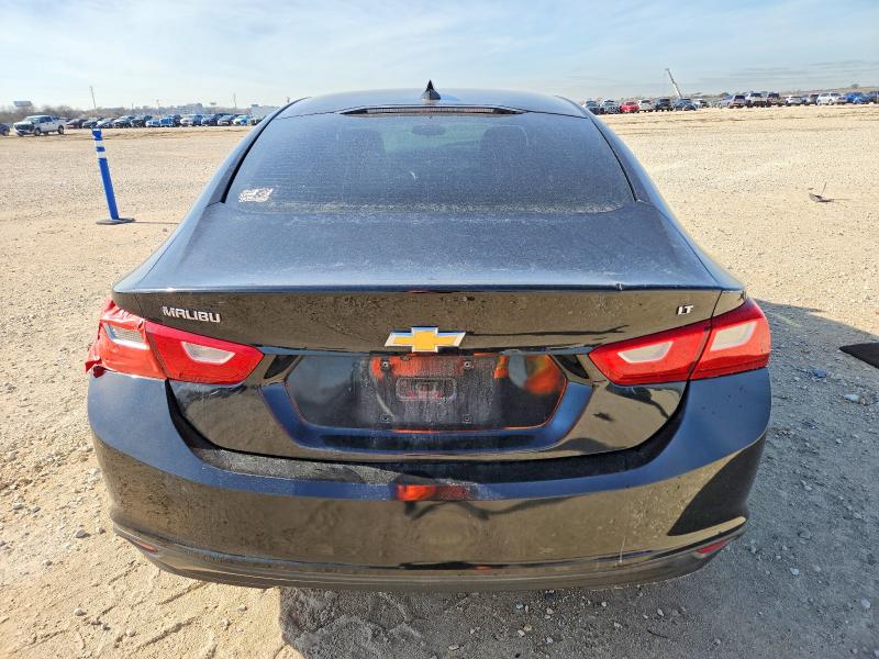 Photo 6 from auction – 2018 CHEVROLET MALIBU with VIN 1G1ZD5ST3JF216920