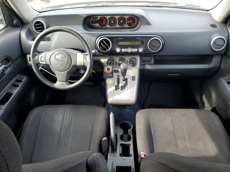 Photo 8 from auction – 2009 TOYOTA SCION with VIN JTLKE50E891091792