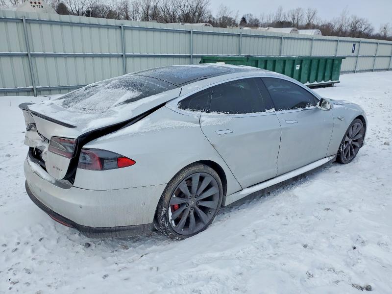 Photo 3 from auction – 2014 TESLA MODEL S with VIN 5YJSA1H19EFP52877