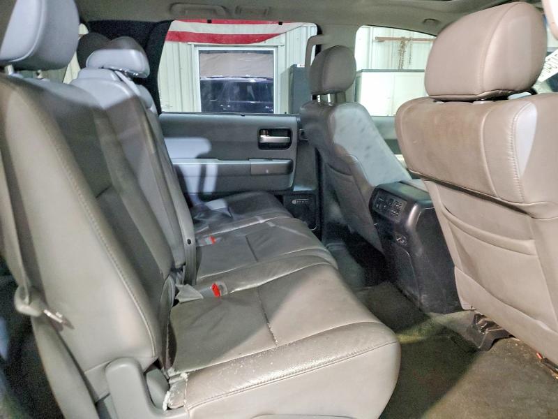 Photo 11 from auction – 2012 TOYOTA SEQUOIA with VIN 5TDJY5G12CS061313