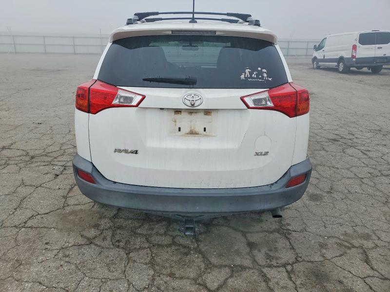 Photo 6 from auction – 2014 TOYOTA RAV4 with VIN JTMWFREV4EJ020707