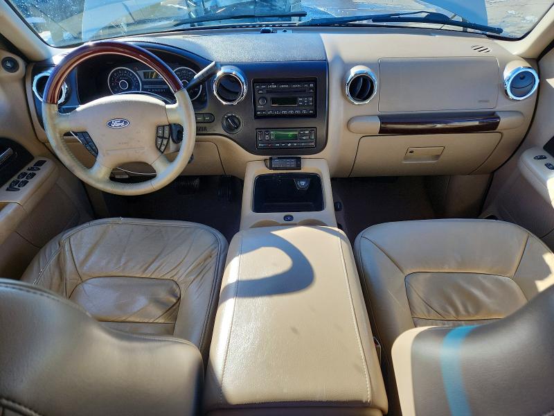 Photo 8 from auction – 2005 FORD EXPEDITION with VIN 1FMFU20525LA92218