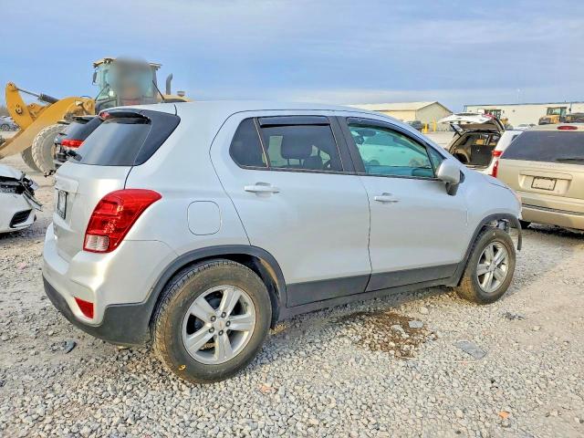 Photo 3 from auction – 2020 CHEVROLET TRAX with VIN KL7CJKSB6LB020506