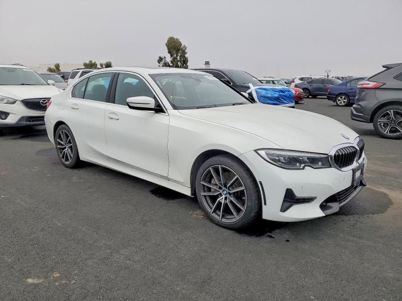 Photo 4 from auction – 2020 BMW 330XI with VIN 3MW5R7J03L8B20644