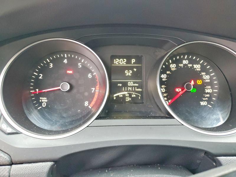 Photo 9 from auction – 2015 VOLKSWAGEN JETTA with VIN 3VW2K7AJ1FM314116