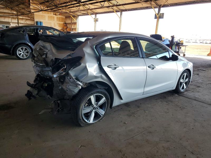 Photo 3 from auction – 2018 KIA FORTE LX with VIN 3KPFL4A71JE166301