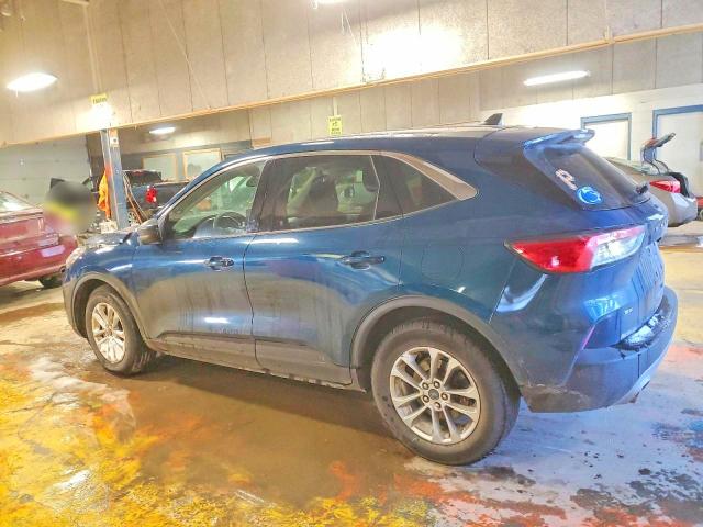 Photo 2 from auction – 2020 FORD ESCAPE with VIN 1FMCU0G67LUC05089
