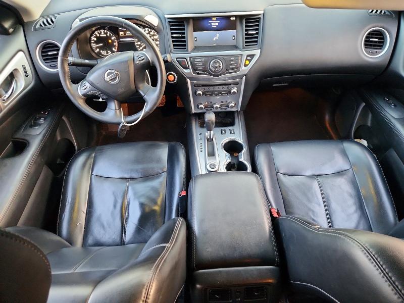 Photo 8 from auction – 2017 NISSAN PATHFINDER with VIN 5N1DR2MM5HC630005