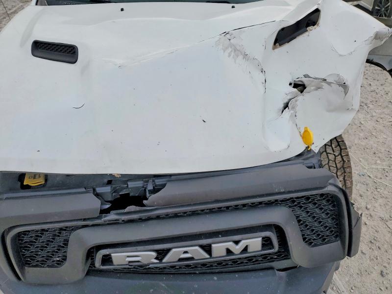 Photo 11 from auction – 2017 RAM 1500 with VIN 1C6RR6YT0HS715172