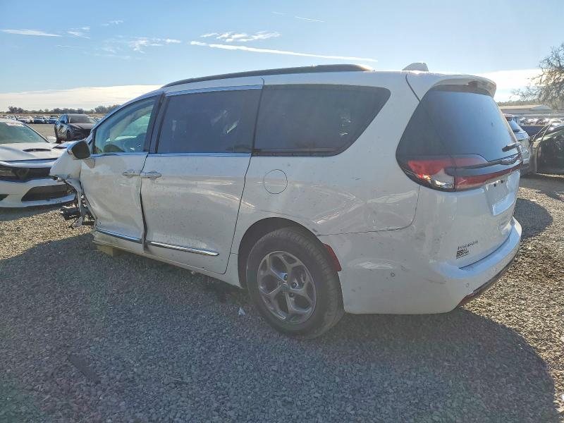 Photo 2 from auction – 2022 CHRYSLER PACIFICA with VIN 2C4RC3GGXNR221010