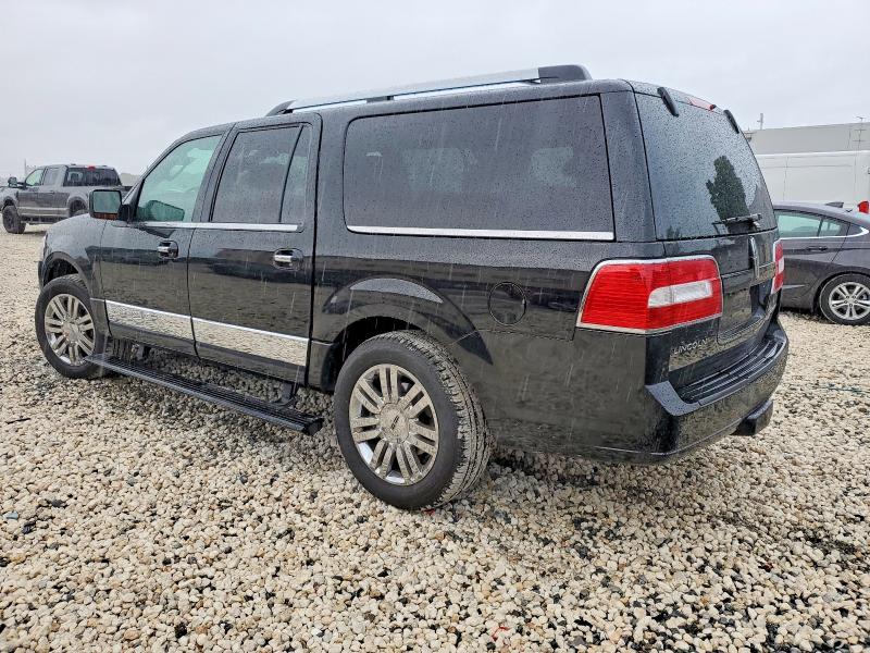 Photo 2 from auction – 2008 LINCOLN NAVIGATOR with VIN 5LMFL27518LJ18219