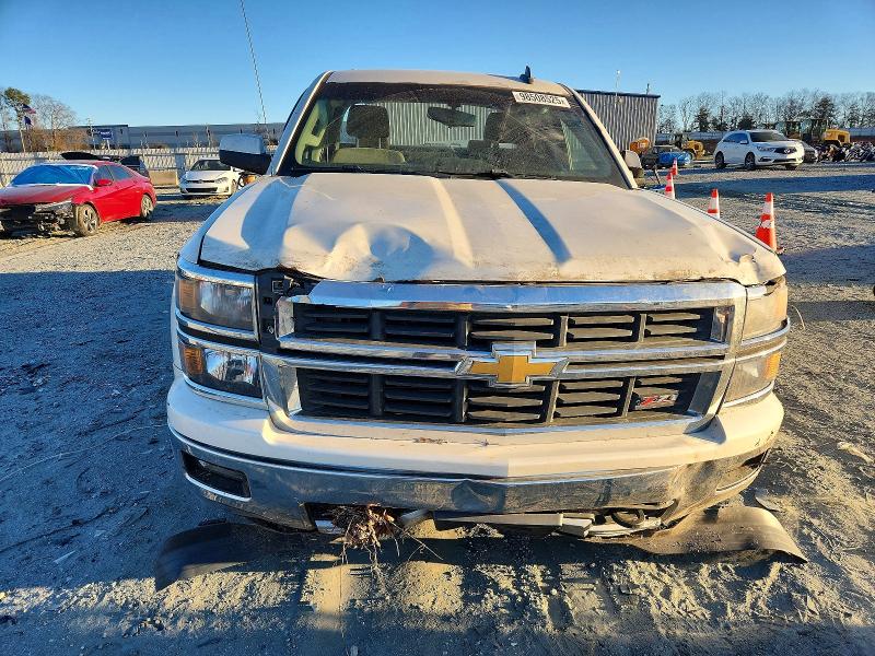 Photo 5 from auction – 2015 CHEVROLET SILVERADO with VIN 3GCUKREC3FG312496