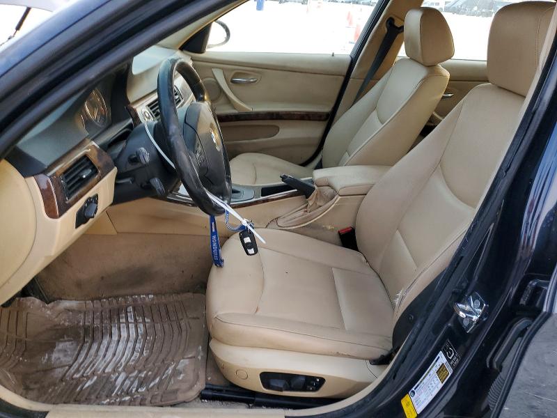 Photo 7 from auction – 2006 BMW 325 with VIN WBAVB13536KX62679