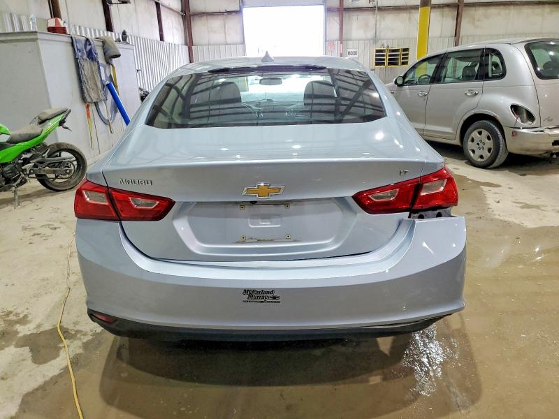Photo 6 from auction – 2017 CHEVROLET MALIBU LT with VIN 1G1ZE5ST1HF152898