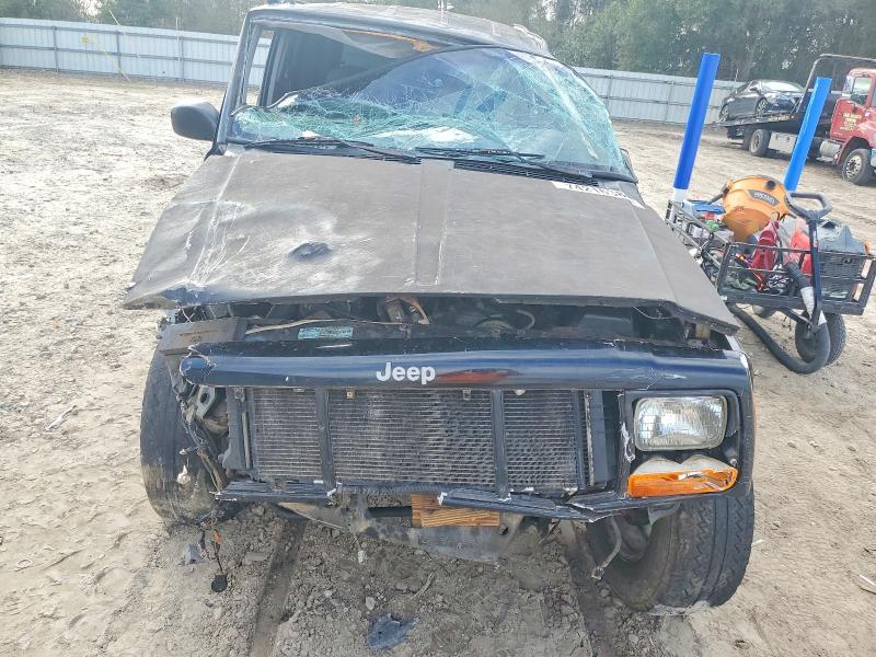 Photo 5 from auction – 1997 JEEP CHEROKEE S with VIN 1J4FJ68S4VL584919