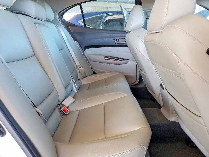 Photo 10 from auction – 2016 ACURA TLX with VIN 19UUB1F36GA001761