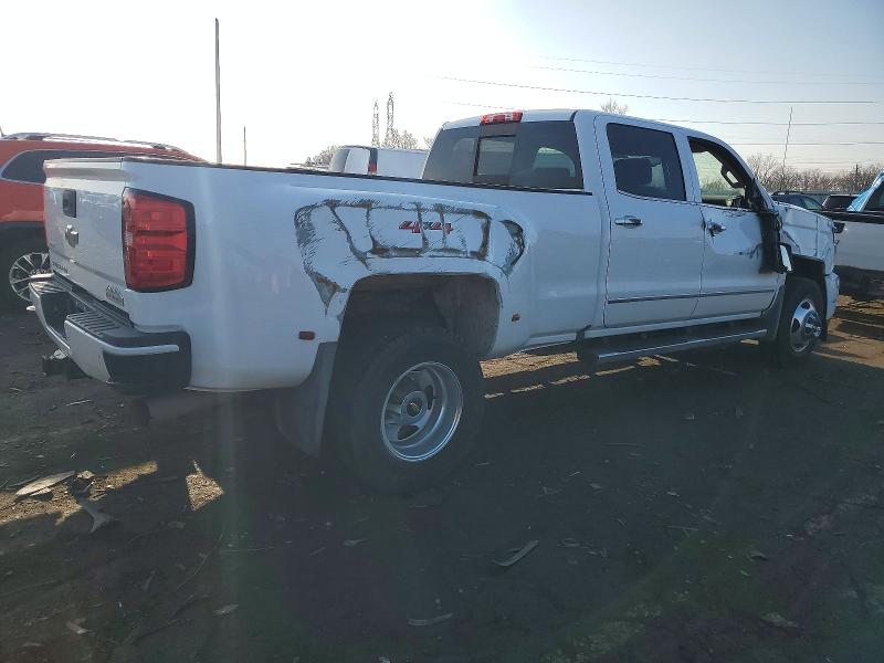 Photo 3 from auction – 2018 CHEVROLET SILVERADO with VIN 1GC4K1EY3JF208517