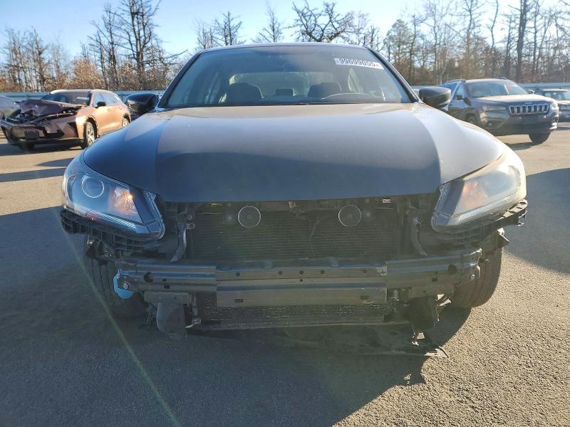 Photo 5 from auction – 2015 HONDA ACCORD with VIN 1HGCR2F36FA102441