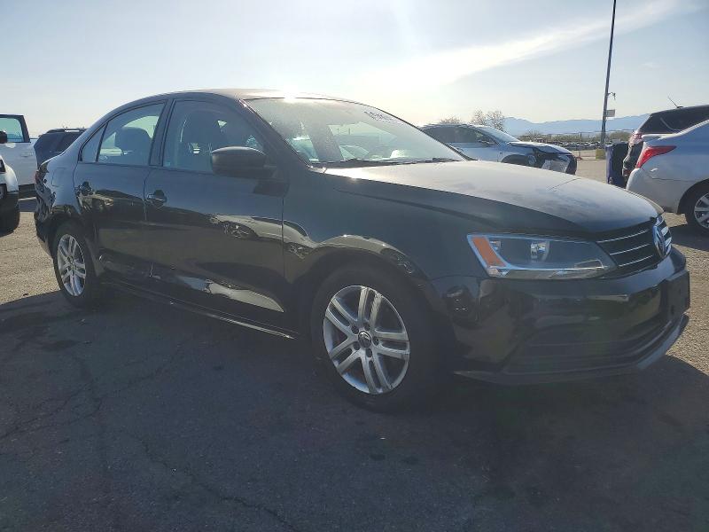 Photo 4 from auction – 2015 VOLKSWAGEN JETTA BASE with VIN 3VW2K7AJ9FM227810