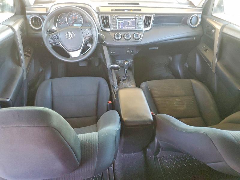 Photo 8 from auction – 2015 TOYOTA RAV4 LE with VIN 2T3BFREV0FW288350
