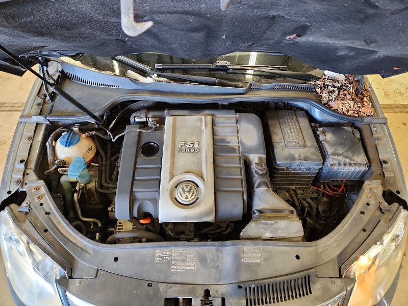 Photo 11 from auction – 2008 VOLKSWAGEN EOS TURBO with VIN WVWAA71FX8V054076