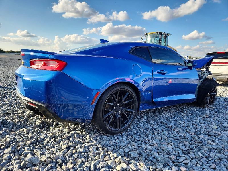 Photo 3 from auction – 2017 CHEVROLET CAMARO with VIN 1G1FD1RS9H0102961