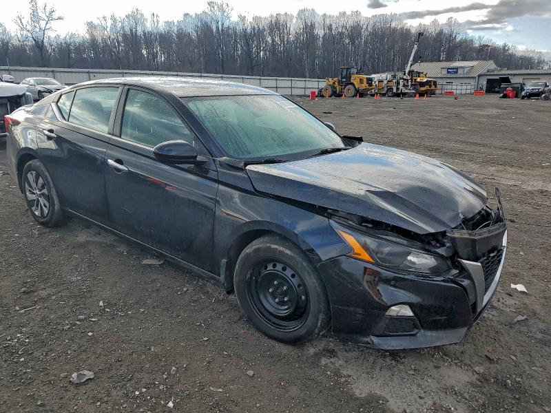 Photo 4 from auction – 2022 NISSAN ALTIMA S with VIN 1N4BL4BV5NN357092