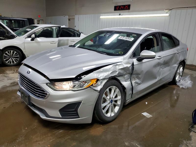 FORD FUSION SE 2019 مع رقم تعريف المركبة 3FA6P0LU2KR165058 - صورة من المزاد