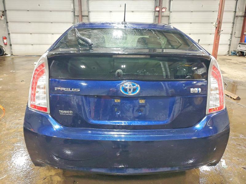 Photo 6 from auction – 2014 TOYOTA PRIUS with VIN JTDKN3DU1E1737458