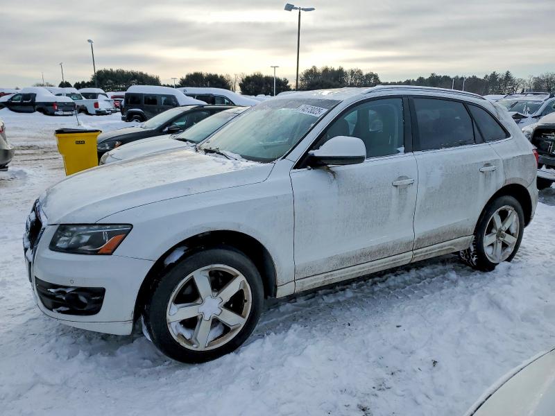 AUDI Q5 2010 with VIN WA1VKAFP0AA012598 - Photo from auction