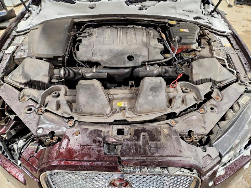 Photo 11 from auction – 2015 JAGUAR XF with VIN SAJXJ0EF2F8U68266