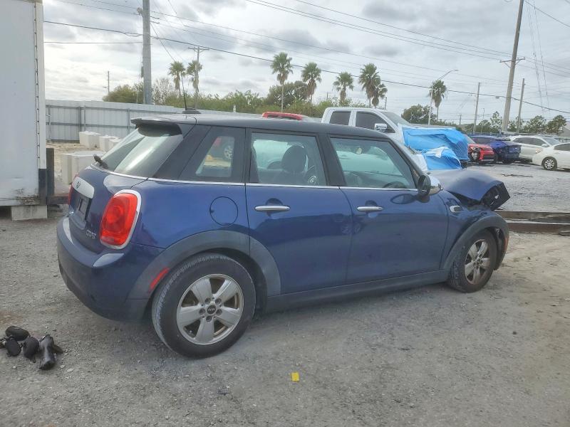 Photo 3 from auction – 2015 MINI COOPER with VIN WMWXS5C5XFT832477