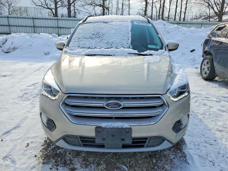 Photo 5 from auction – 2018 FORD ESCAPE SEL with VIN 1FMCU9HD4JUB93501