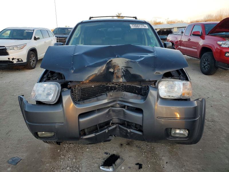 Photo 5 from auction – 2004 FORD ESCAPE with VIN 1FMCU93184KB38742