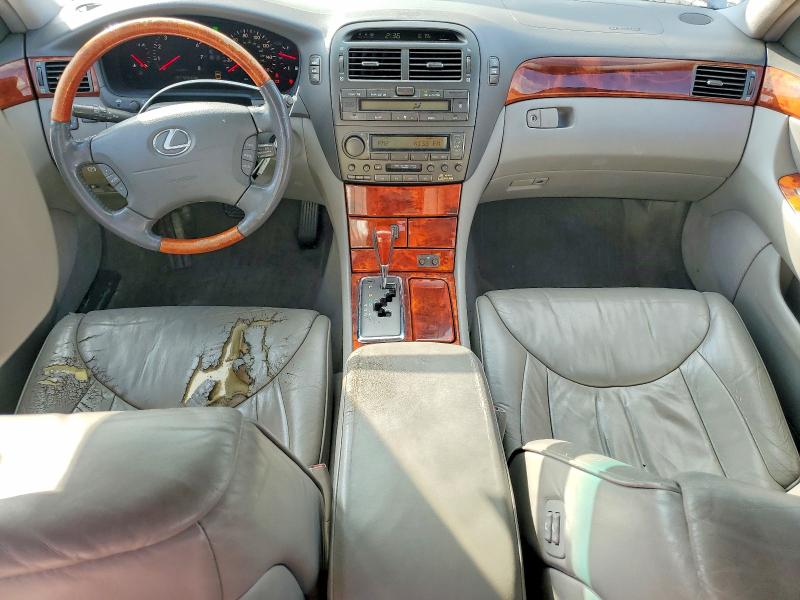 Photo 8 from auction – 2001 LEXUS LS with VIN JTHBN30F810026023