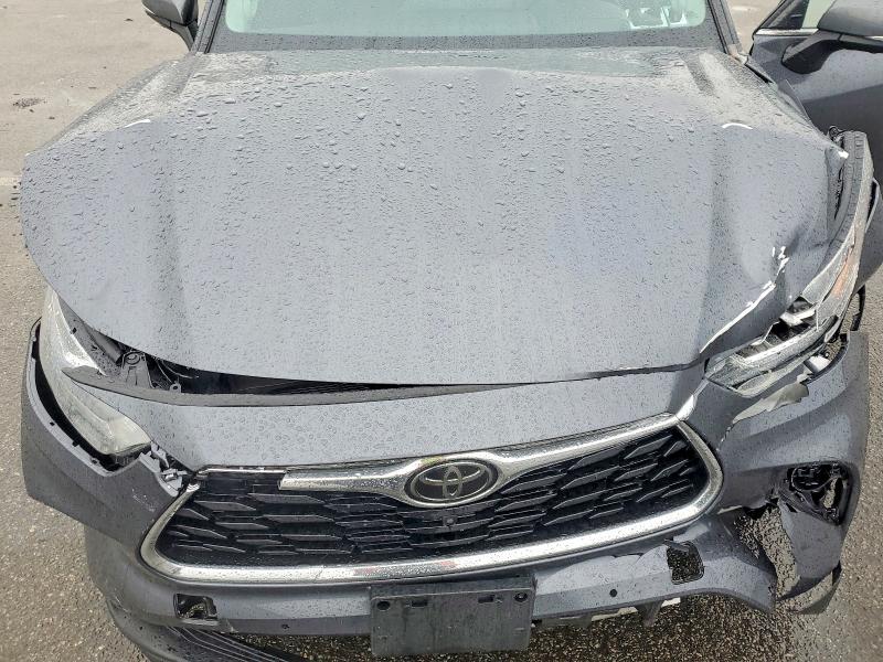 Photo 12 from auction – 2020 TOYOTA HIGHLANDER with VIN 5TDFZRBH4LS034838