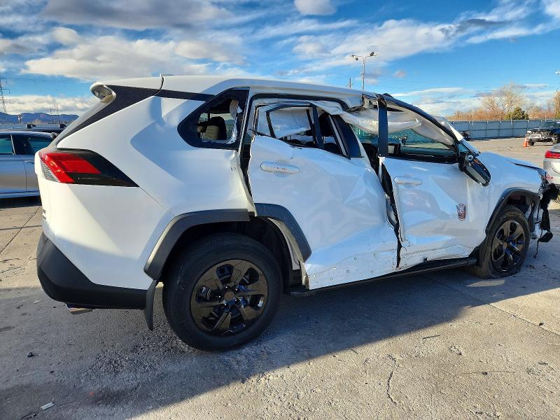 Photo 3 from auction – 2022 TOYOTA RAV4 with VIN 2T3F1RFV9NW323528