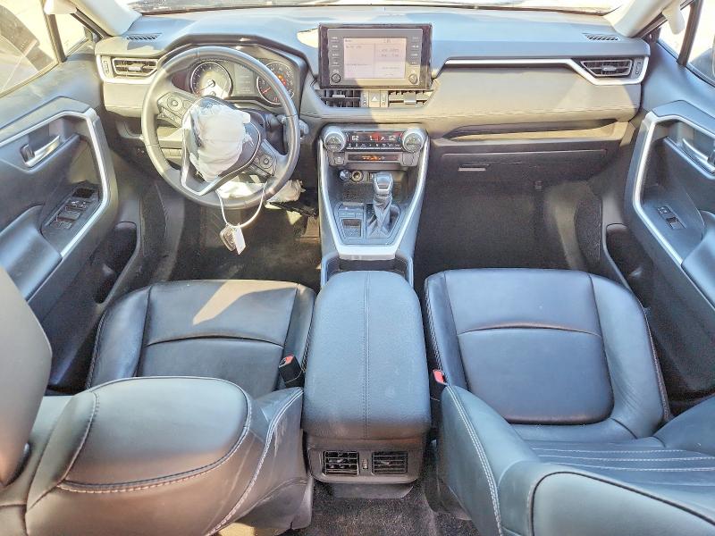 Photo 8 from auction – 2019 TOYOTA RAV4 with VIN 2T3C1RFV6KW022035