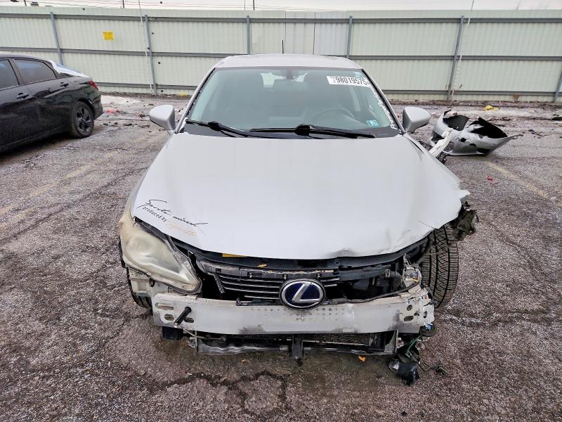 Photo 5 from auction – 2012 LEXUS CT 200 with VIN JTHKD5BH3C2109637