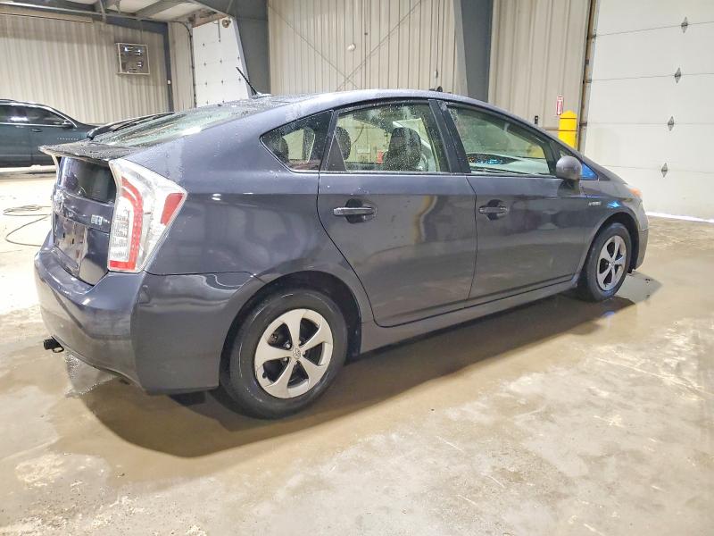 Photo 3 from auction – 2013 TOYOTA PRIUS with VIN JTDKN3DU8D1616263