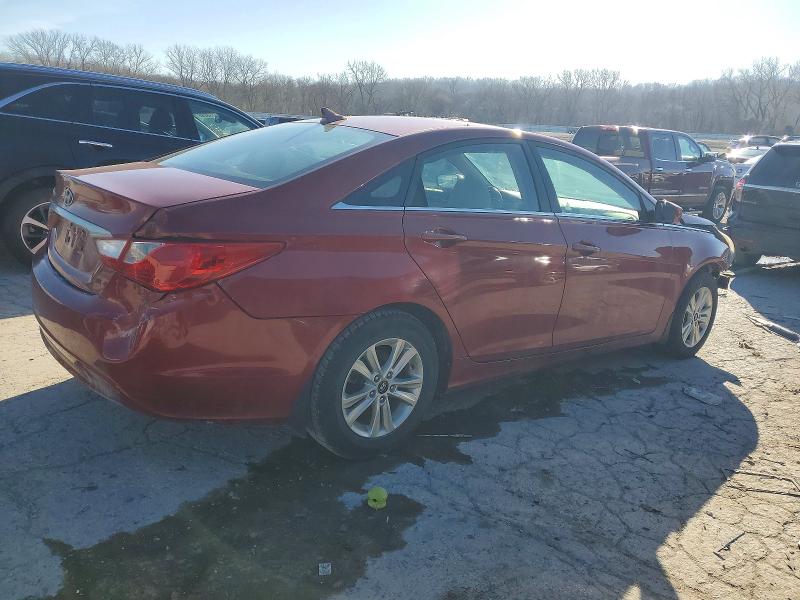 Photo 3 from auction – 2011 HYUNDAI SONATA GLS with VIN 5NPEB4AC4BH193114