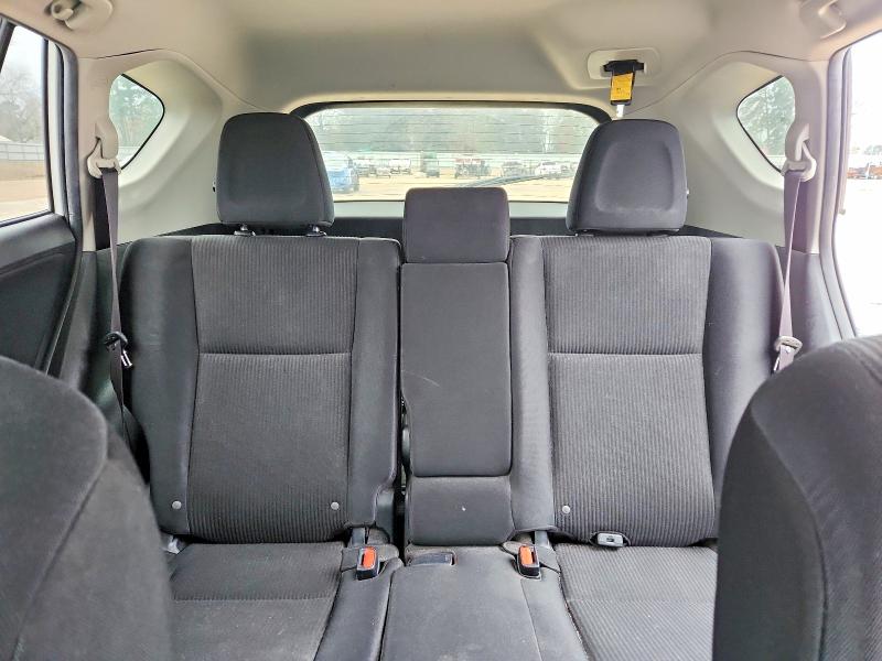 Photo 10 from auction – 2016 TOYOTA RAV4 LE with VIN JTMZFREVXGJ066638