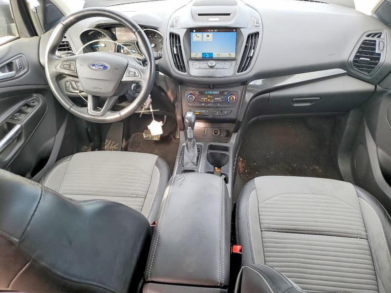 صورة رقم 8 من المزاد - 2017 FORD ESCAPE مع VIN 1FMCU0GD1HUD04125
