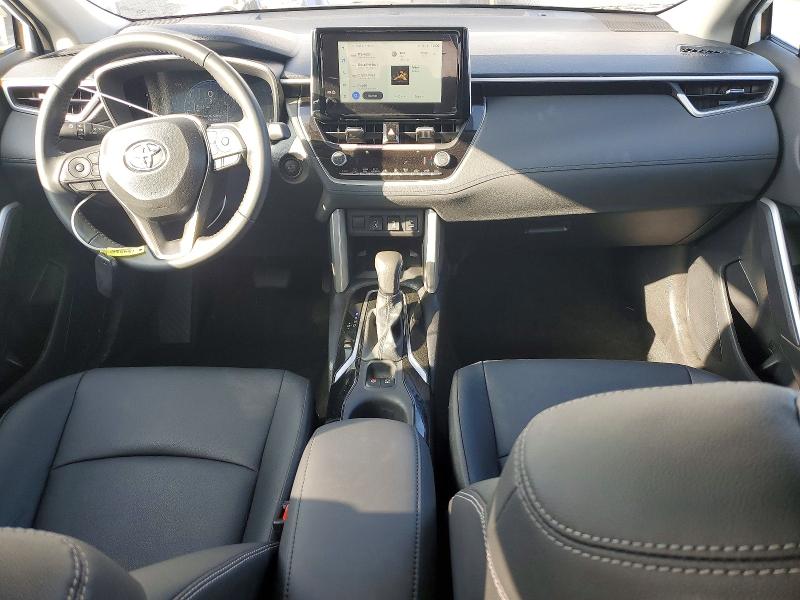 Photo 8 from auction – 2025 TOYOTA COROLLA CROSS with VIN 7MUDAAAG8SV134535