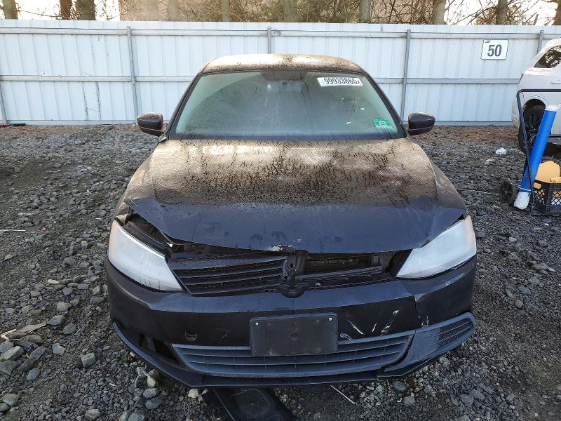 Photo 5 from auction – 2014 VOLKSWAGEN JETTA BASE with VIN 3VW2K7AJ2EM385940