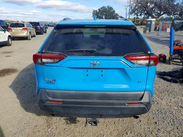 Photo 6 from auction – 2019 TOYOTA RAV4 with VIN 2T3H1RFV9KW044231