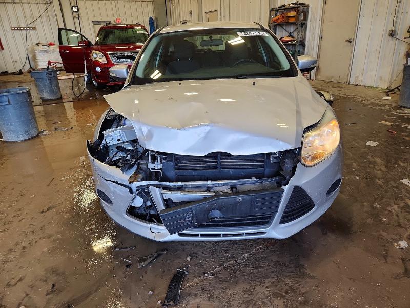 Photo 5 from auction – 2014 FORD FOCUS SE with VIN 1FADP3K27EL105398