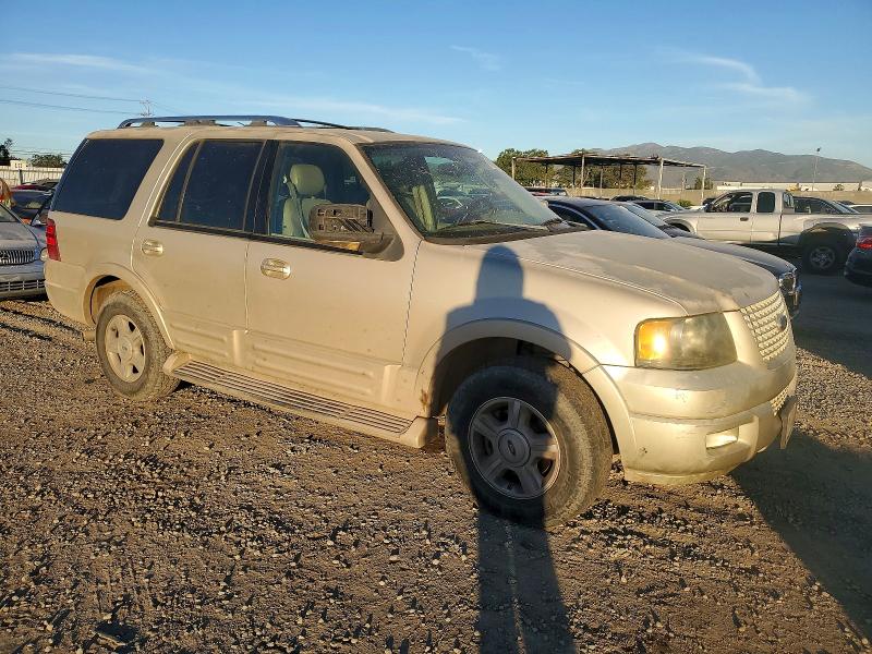 Фото 4 с аукциона – 2005 FORD EXPEDITION с VIN 1FMPU19545LA95669