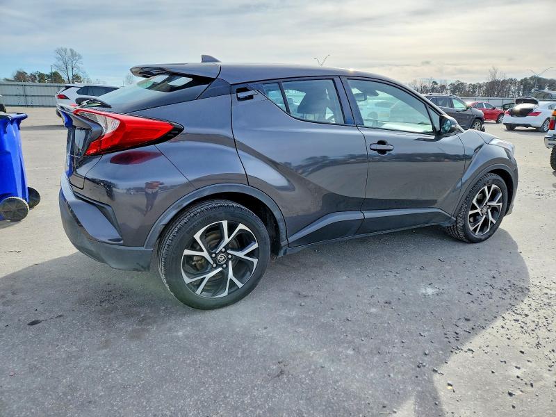 Photo 3 from auction – 2018 TOYOTA C-HR with VIN NMTKHMBX1JR026929